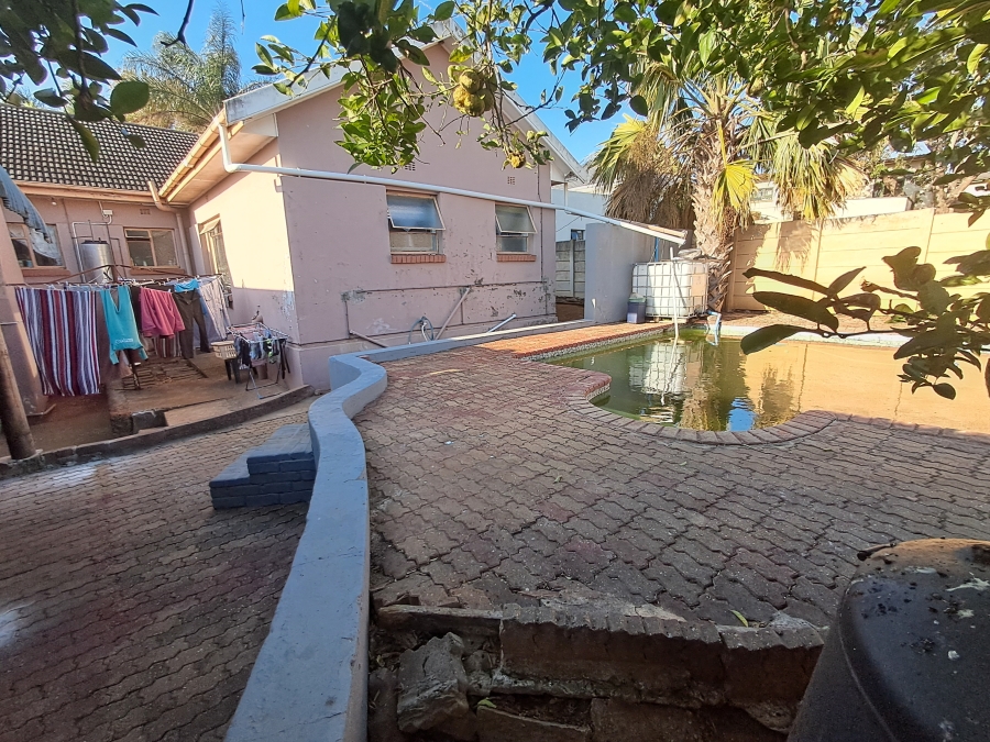 4 Bedroom Property for Sale in Van Riebeeck Hoogte Eastern Cape